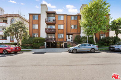 Charming Barry Court Condominium Located at 1433 Barry Avenue #103 was Just Sold
